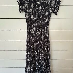 KIVARI Black Floral Print Women's Maxi Dress
